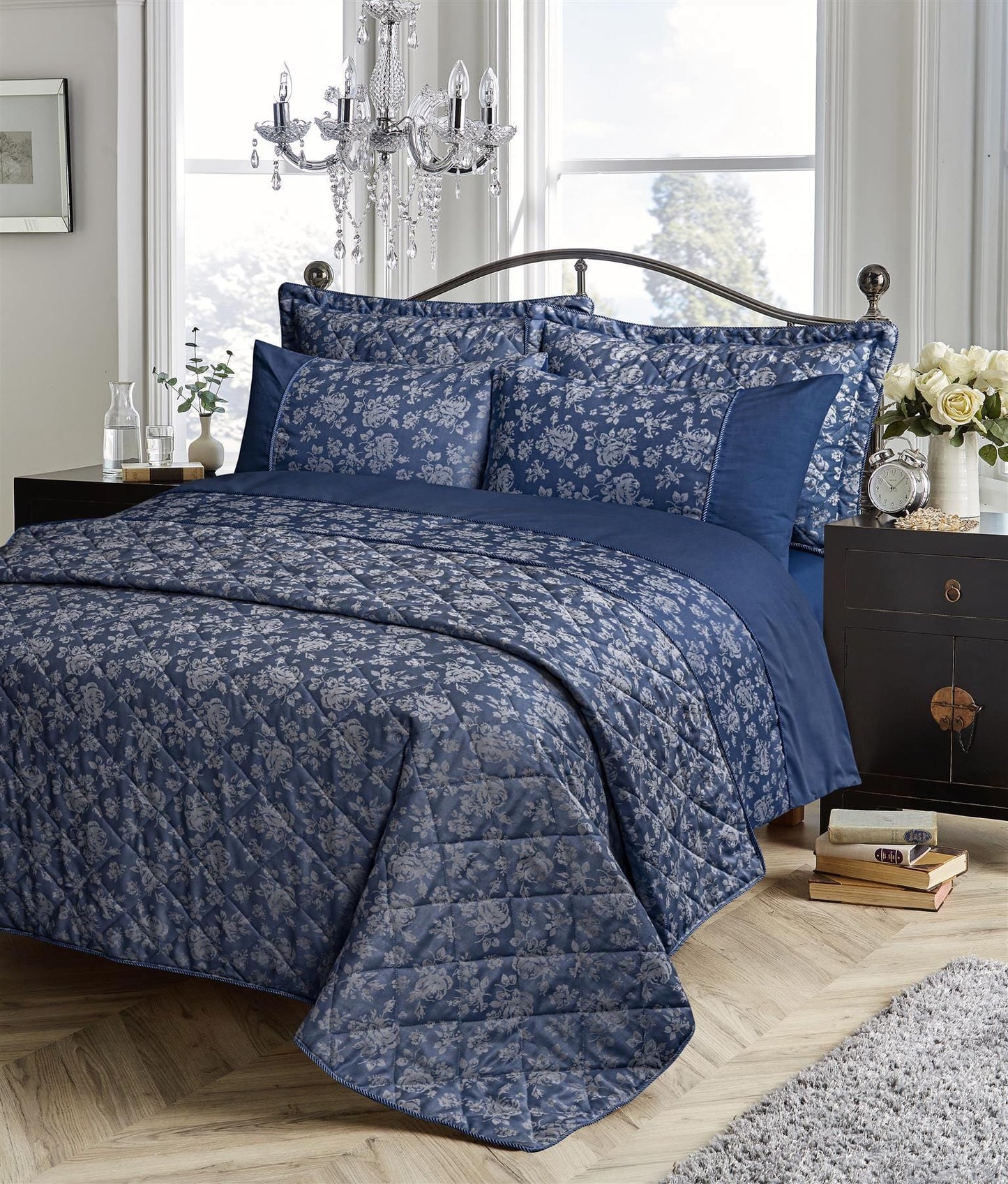 Kew Woven Jacquard Collection SINGLE / NAVY OLIVIA ROCCO Duvet Cover