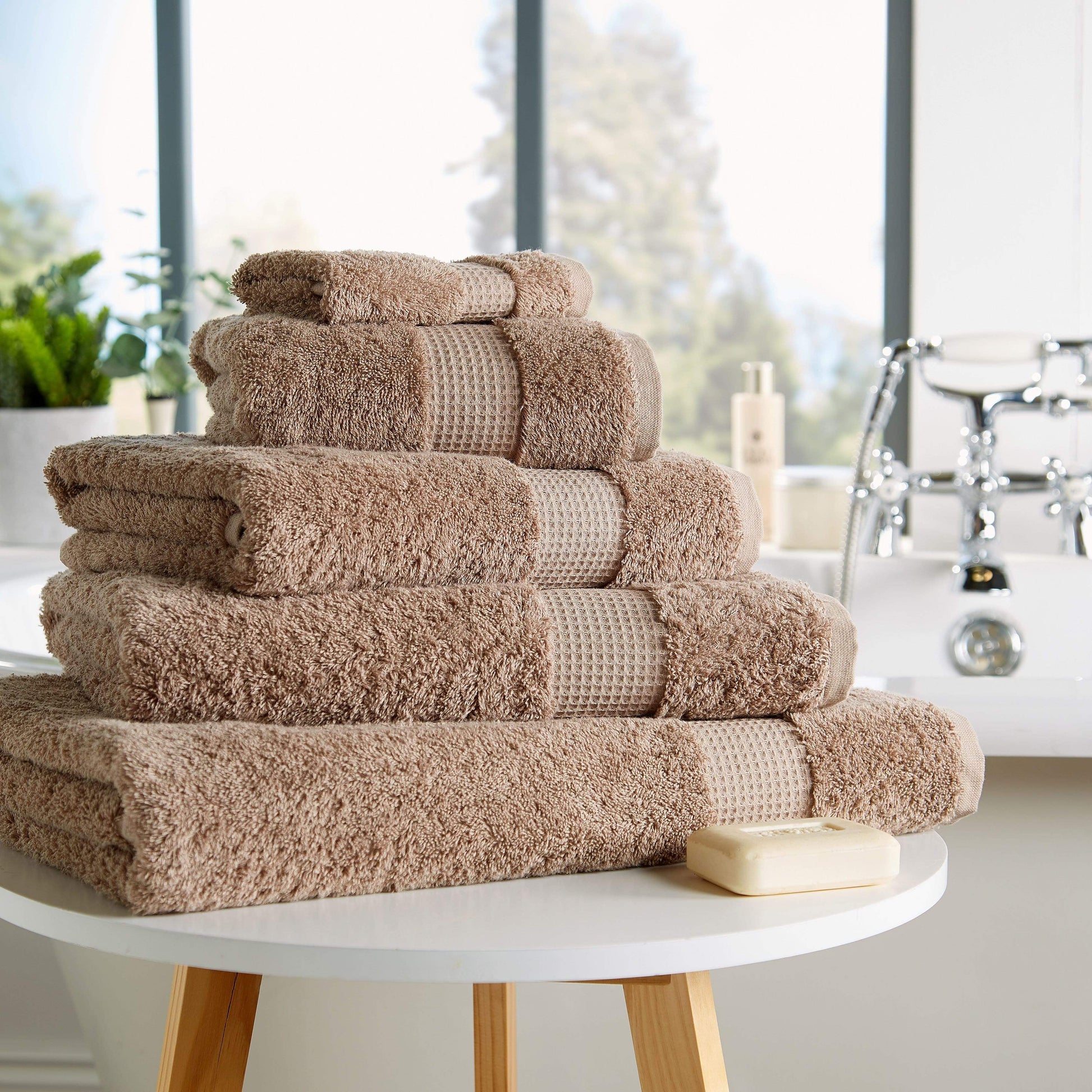 Luxe Collection 700GSM Towel OLIVIA ROCCO Towel